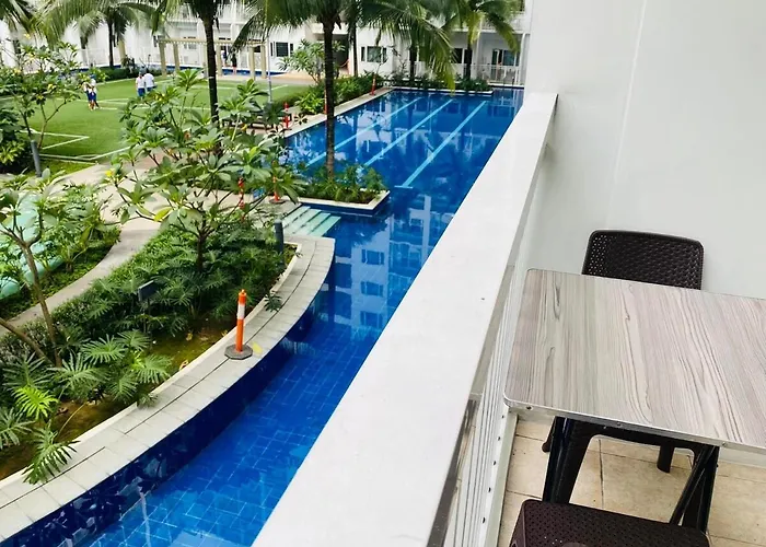 Apartment Shore D42 Walking Distance Moa Near Airport