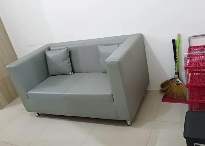 Apartment Shore D42 Walking Distance Moa Near Airport *