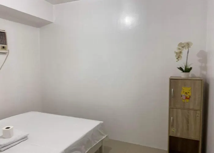 Shore D42 Walking Distance Moa Near Airport Apartment