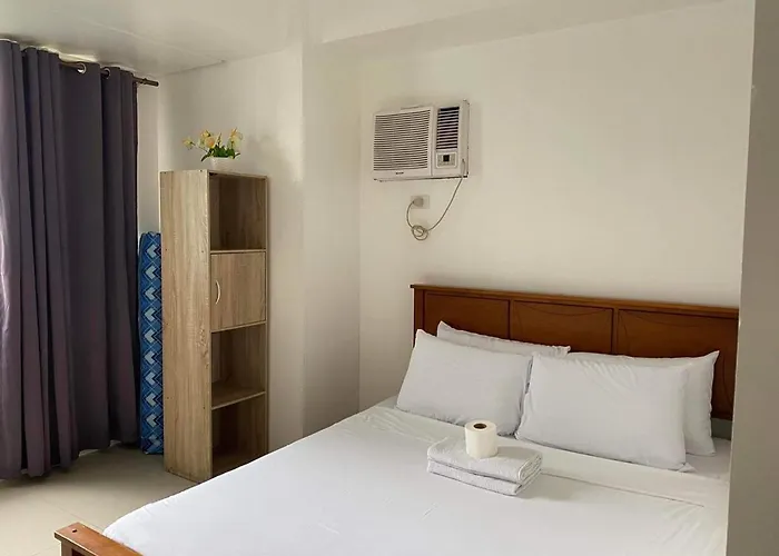 Shore D42 Walking Distance Moa Near Airport Apartment Manila