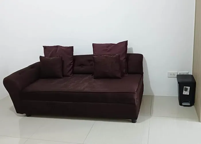 Apartment Shore D42 Walking Distance Moa Near Airport *
